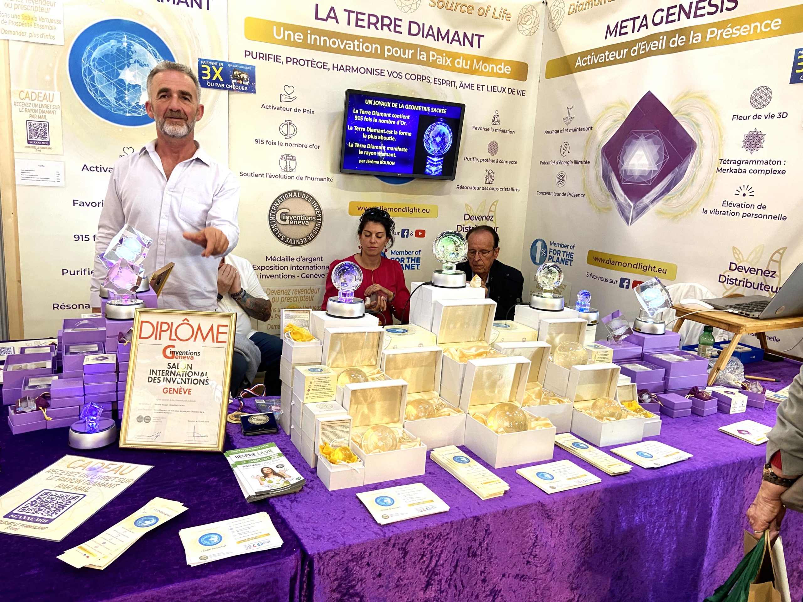Diamond Light _ Présentation