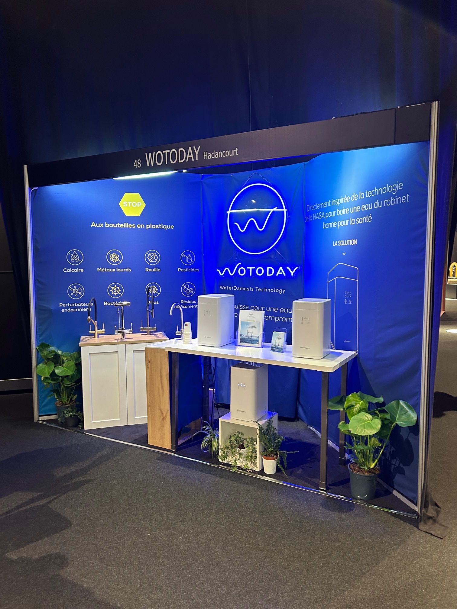 Wotoday - stand